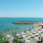 Lägenhet трехкомнатный с видом на море Aheloy